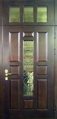 Парадная дверь со стеклянными вставками и ковкой ДПР-1 в офисное здание во Владимире