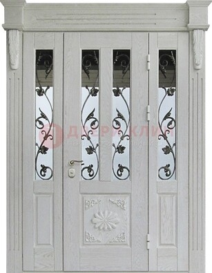 Входная парадная дверь со стеклом и ковкой в белом цвете ДПР-93 во Владимире