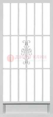 Белая стальная решетчатая дверь с ковкой ДР-35 во Владимире