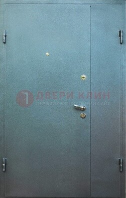Серая тамбурная дверь ДТМ-34 во Владимире