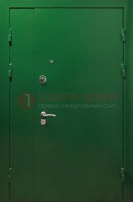 Зеленая распашная тамбурная дверь Порошок ДТМ-47 во Владимире