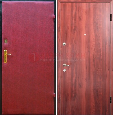 Красная входная дверь с винилискожей ДВ-30 в Талдоме